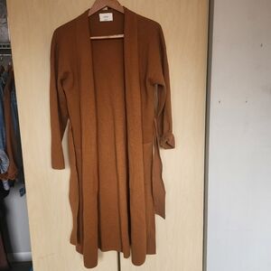 Aritzia Merino Wool Blend Long Sweater with Belt Mz M